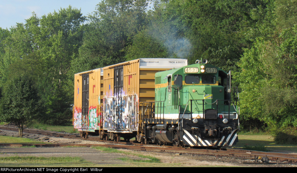 Ohio South Central Railroad (OSCR) 4537